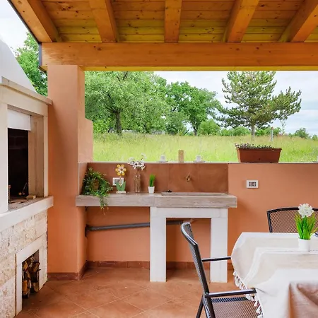 Cozy In With Wifi Holiday home Buje